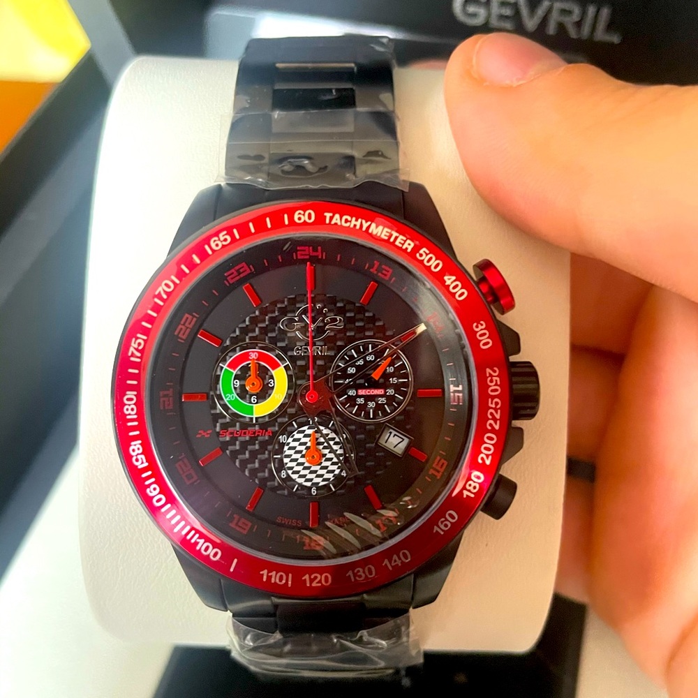 Gv2 Scuderia watch limited edition